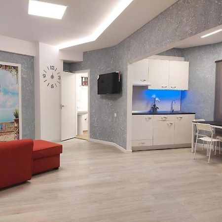 Fantastic 2 Bedrooms, Just 20 Meters From Ocean ปลายาเดลาสอเมริกาส ภายนอก รูปภาพ